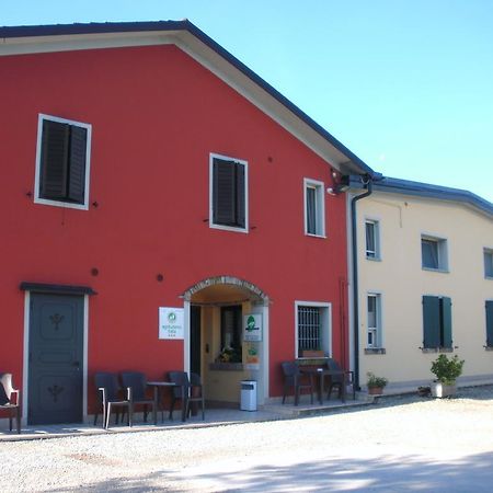 CamposantoAgriturismo Le Gazze别墅 外观 照片